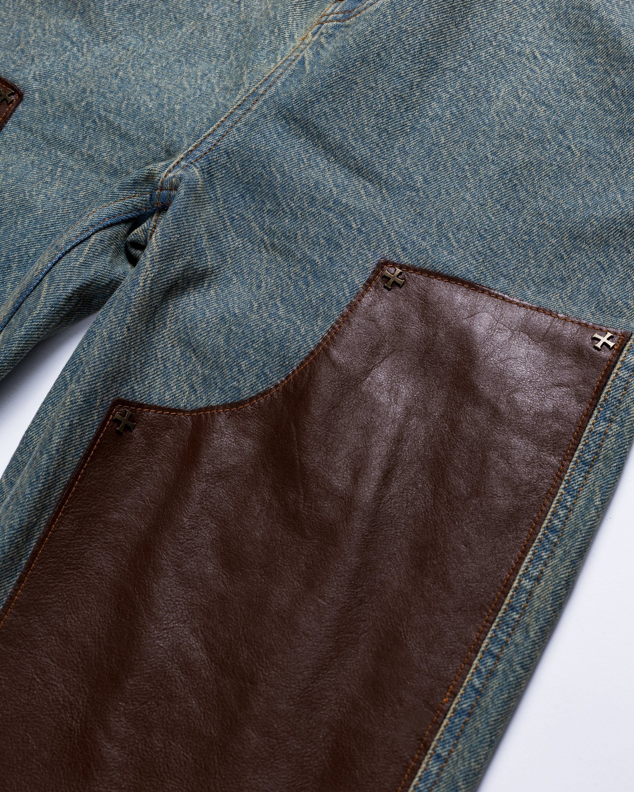 Double Knee Washed Jeans