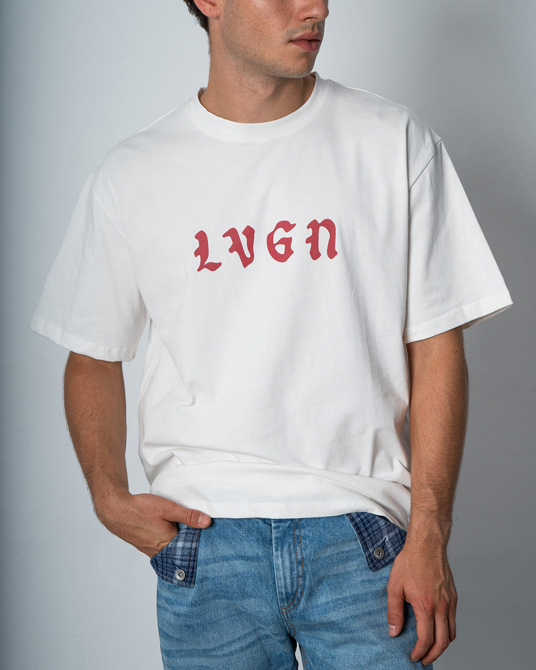 CREST TEE WHITE