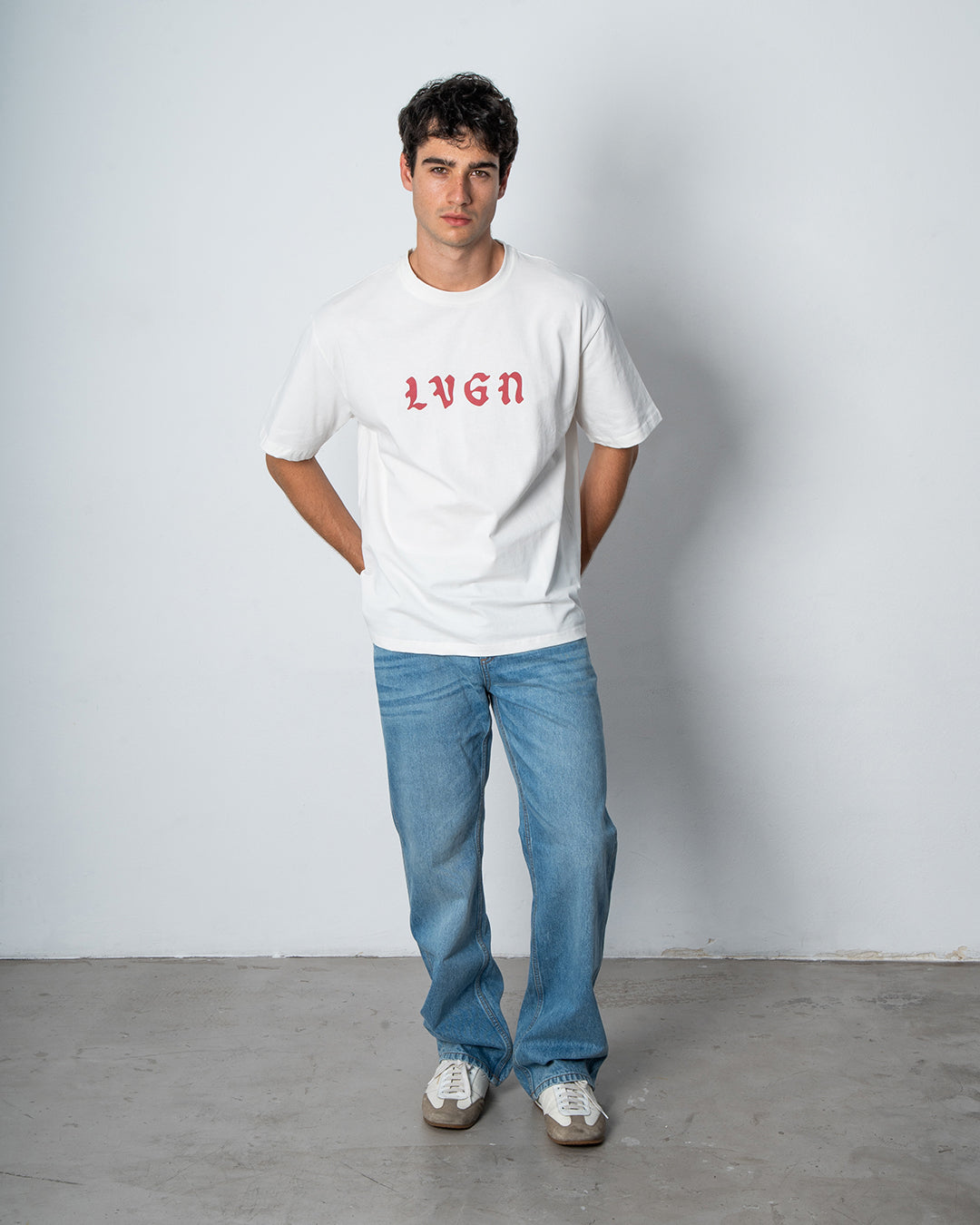 CREST TEE WHITE