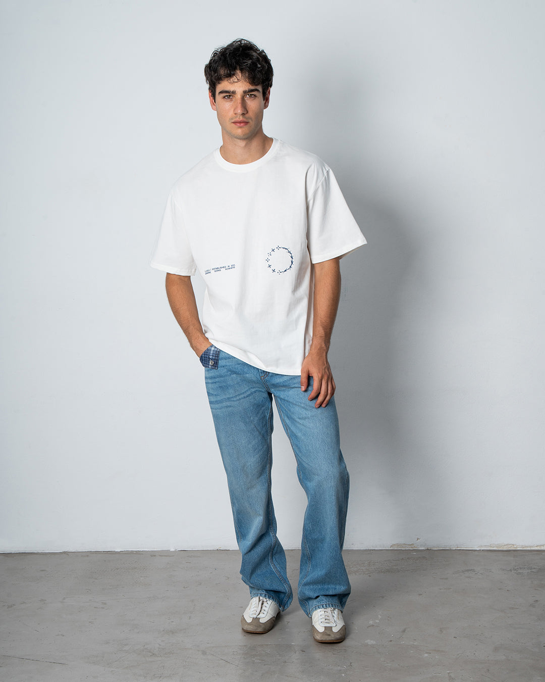 WHITE ENDLESS TEE