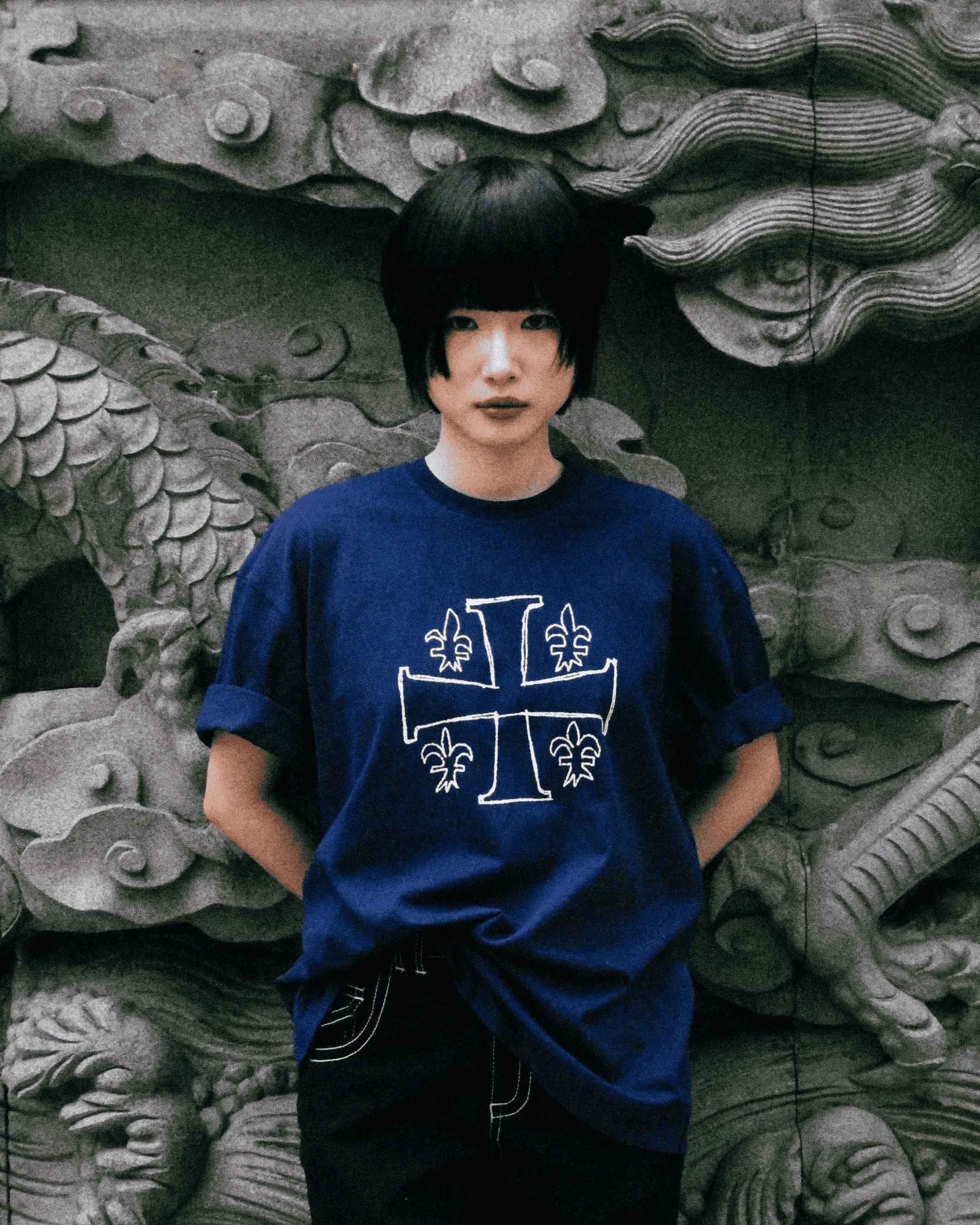 Navy Sketch Tee